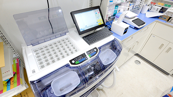 調剤薬局ツルハドラッグ旭川近文店の調剤器具