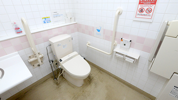 調剤薬局ツルハドラッグ北郷4条店のお手洗い