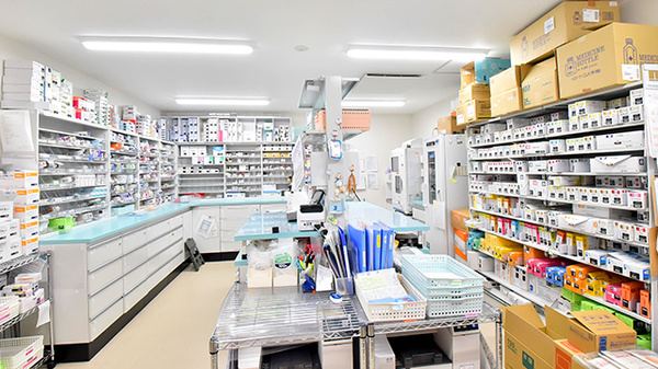 サエラ薬局 たまプラーザ店の調剤室