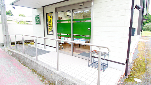 けやき薬局の入口