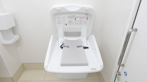 スギ薬局 上小田井店のキッズ用設備