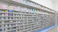 スギ薬局 上小田井店の薬棚