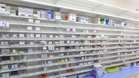 調剤薬局ツルハドラッグ南品川店の薬棚