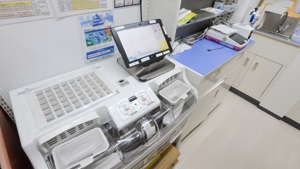 調剤薬局ツルハドラッグ南品川店の調剤器具