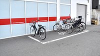 アカカベ薬局　諸福店の駐輪場