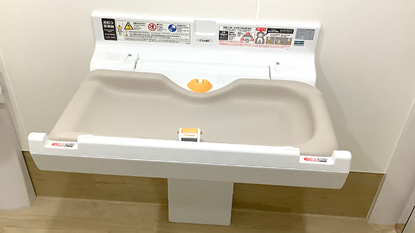 I&H福島光が丘薬局のキッズ用設備