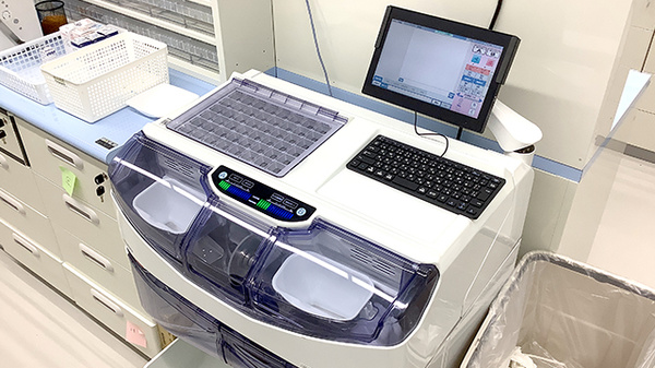 I&H福島光が丘薬局の調剤器具