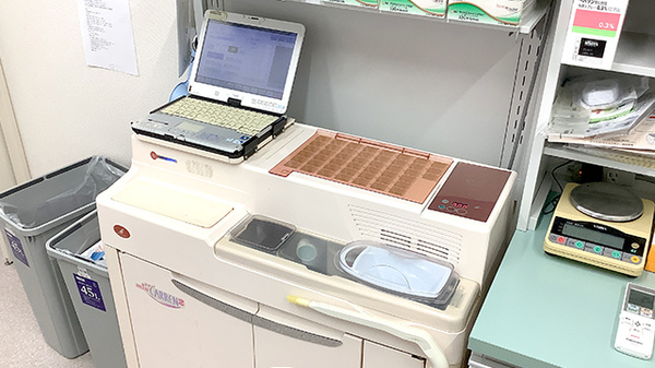 長後くじら薬局の調剤器具