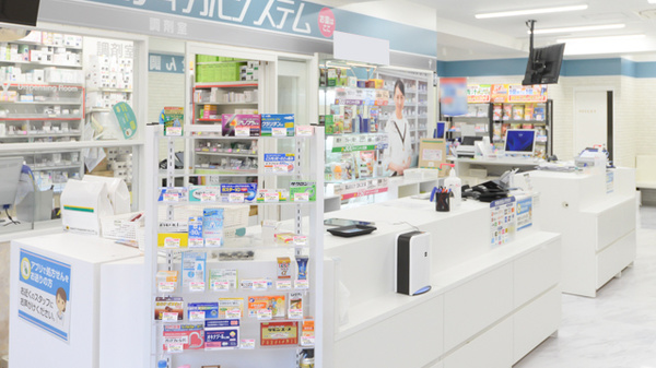 薬局日本メディカルシステム 茨木店の受付/カウンター