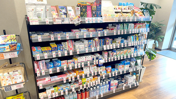 薬局トモズ志村三丁目店の一般医薬品
