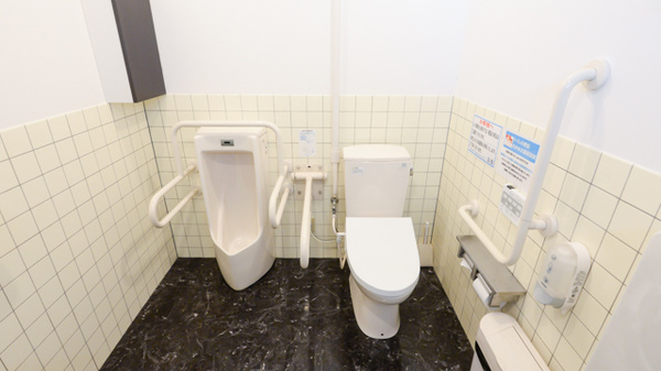 レデイ薬局　牟礼店のお手洗い