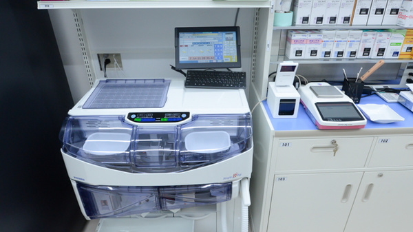 調剤薬局ツルハドラッグ瑠璃光店の調剤器具