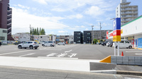 スギ薬局 笠寺東店の駐車場