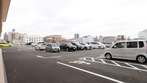 スギ薬局 蘇我調剤店の駐車場