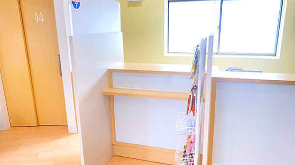 すず薬局新浜町店の受付/カウンター