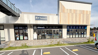 薬局トモズ　ソコラ所沢店