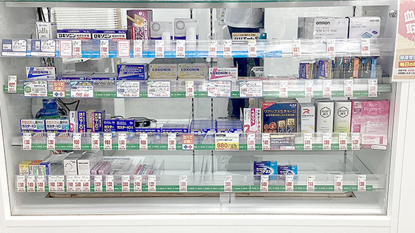 薬局トモズ　ソコラ所沢店の一般医薬品
