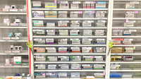 毎日薬局 篭部田店の薬棚