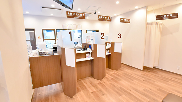 サエラ薬局 亀戸店の受付/カウンター