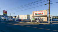V・drug　江南薬局の外観