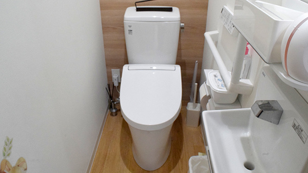 こあら薬局のお手洗い