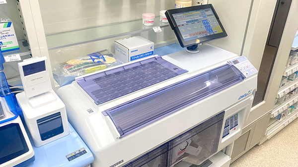 ドラッグセイムス道場薬局の調剤器具