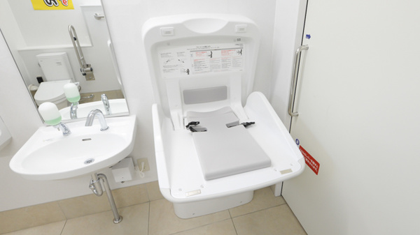 スギ薬局 平野東店のキッズ用設備
