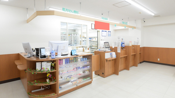 薬局くすりの福太郎　浦安当代島店の受付/カウンター