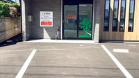 こまめ薬局の入口
