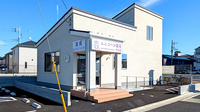 ユニコーン薬局中島店の外観