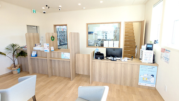 ユニコーン薬局中島店の受付/カウンター