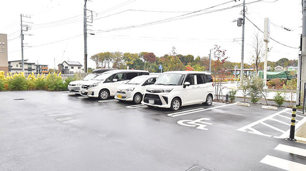 サエラ薬局 ゆめが丘店の駐車場