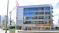 スギ薬局 スギクリニックモール金山店の外観
