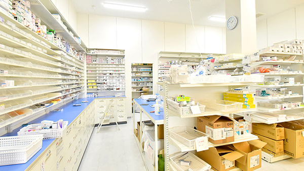 調剤薬局ツルハドラッグ澄川6条店の調剤室