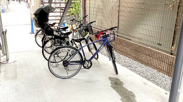 薬樹薬局 武蔵新城駅南口店の駐輪場