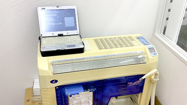 辻堂元町ほほえみ薬局の調剤器具