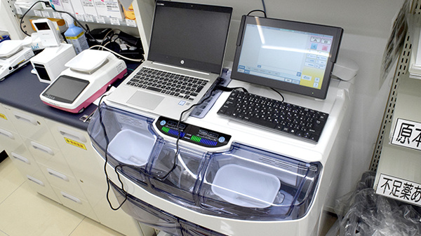 ユタカ薬局亀岡並河の調剤器具