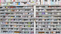 ひつじ薬局　泉大津店の薬棚