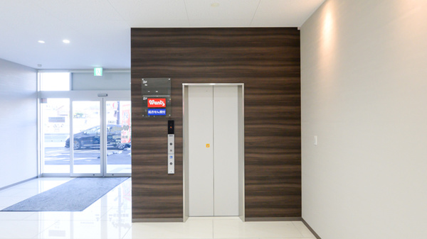 ウォンツ東雲本町薬局のエレベーター
