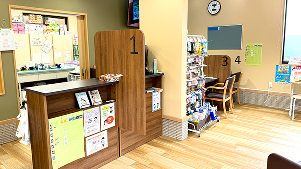 プライム薬局 つくば高見原店の受付/カウンター
