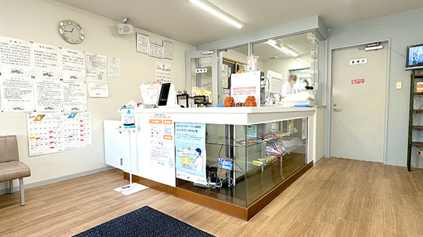おもと薬局 ほうらい店の受付/カウンター