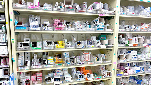 みとう薬局 清水丘店の薬棚