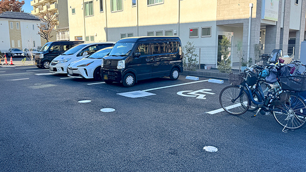 しんわ薬局　東府中店の駐車場