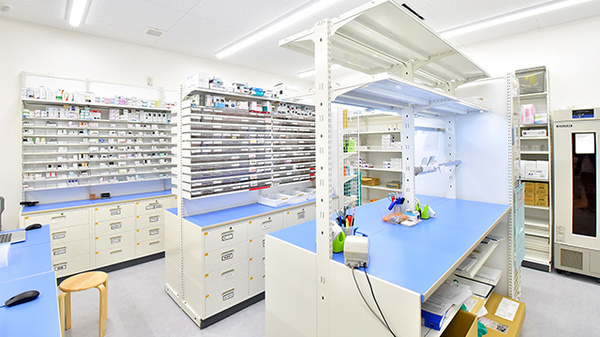 スギ薬局 江古田店の調剤室