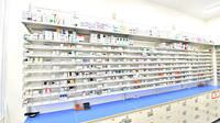 スギ薬局 江古田店の薬棚