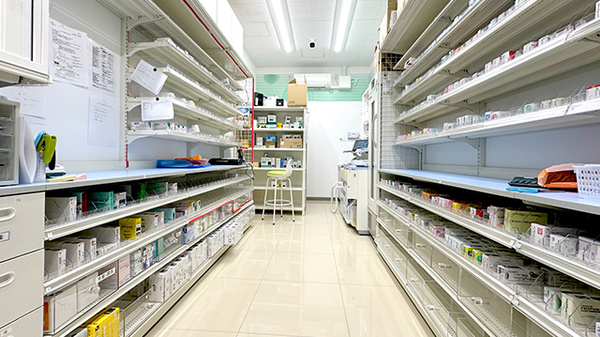 ドラッグセイムス札幌苗穂薬局の調剤室