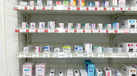 ドラッグセイムス戸塚汲沢薬局の薬棚