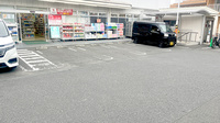 ドラッグセイムス戸塚汲沢薬局の駐車場