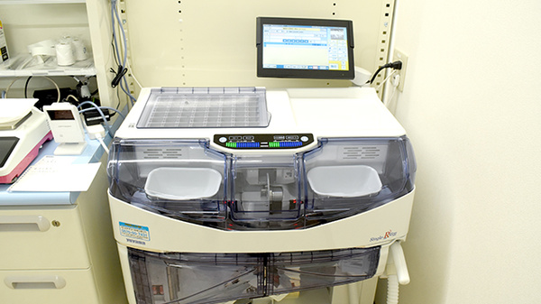 セイムス熊野有馬薬局の調剤器具