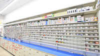 スギ薬局 八潮南川崎店の薬棚